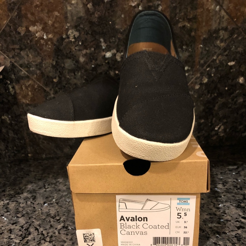 Toms